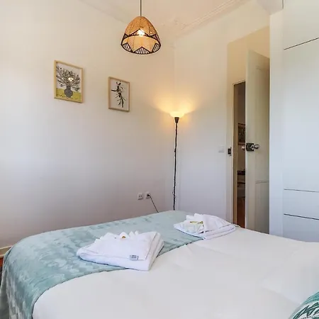Portucale ! Stylish Campo Ourique