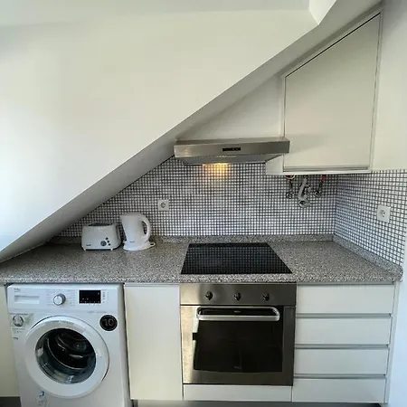 Portucale ! Stylish Campo Ourique Apartmán *