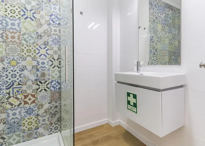 Portucale ! Stylish Campo Ourique *