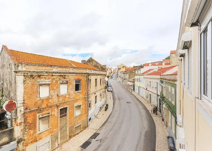Portucale ! Stylish Campo Ourique *